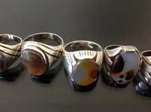 Load image into Gallery viewer, خواتم روحانية عقيق يماني اصلي طبيعي نادر جدا من النوادر خواتم مروحنة مخدومة