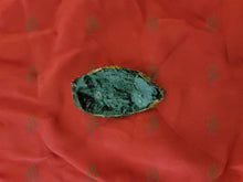 Load image into Gallery viewer, فرج الضبعة ملفوف الحرير الاحمر لاول مرة على المزاد اندر من نادر قطعه واحدة