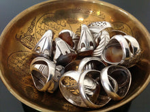 Load image into Gallery viewer, خواتم روحانية عقيق يماني اصلي طبيعي نادر جدا من النوادر خواتم مروحنة مخدومة