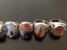 Load image into Gallery viewer, خواتم روحانية عقيق يماني اصلي طبيعي نادر جدا من النوادر خواتم مروحنة مخدومة