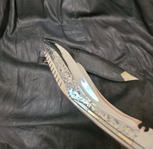 Load image into Gallery viewer, حربة البرق جنبية رعد المبروقة الاصلية بالضمان قطعه واحدة فقط تقف على الحد